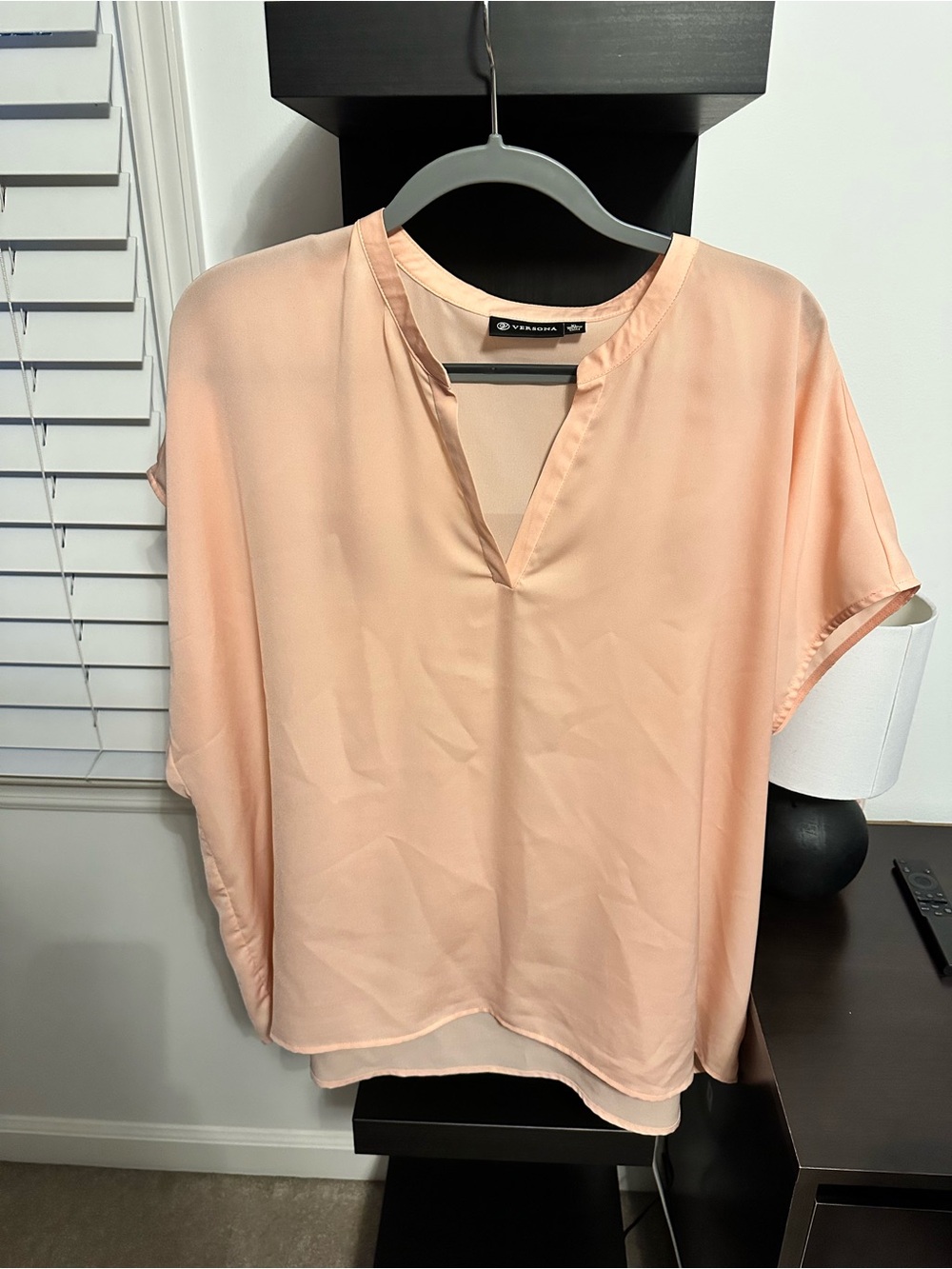 Versona Peach Short Sleeve V-Notch Blouse